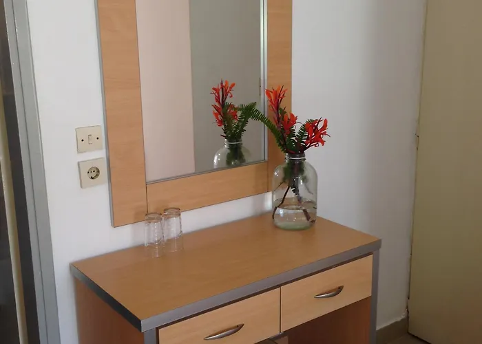 Zefyros Hotel Rhodes City