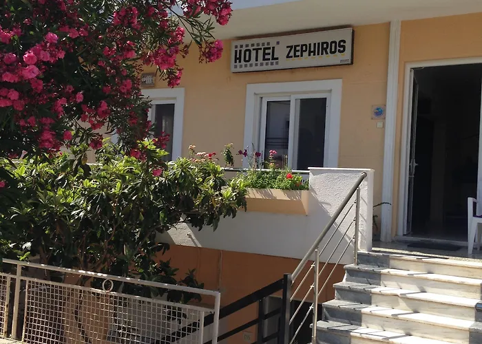 Zefyros Hotel